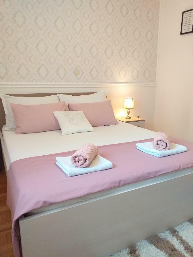 Apartman Jurilj มาคาร์สกา ภายนอก รูปภาพ
